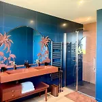 Avec Vue Bed & Breakfast 4*