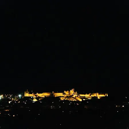 Couette-café Avec Vue Carcassonne