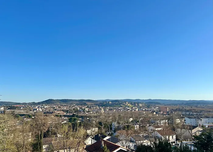 Avec Vue 4*