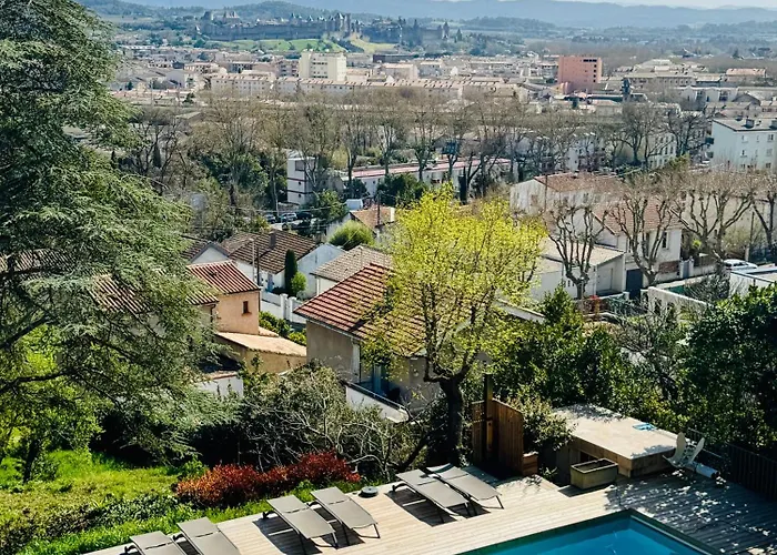 Alojamento de Acomodação e Pequeno-almoço Avec Vue Carcassonne